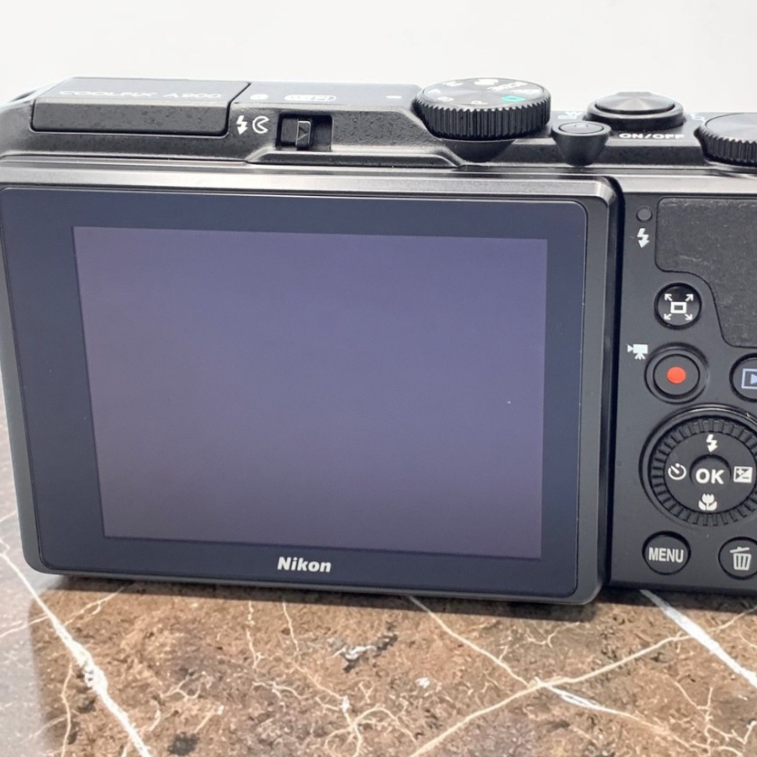 Nikon COOLPIX A900 中古品 ニコン COOLPIX A900 