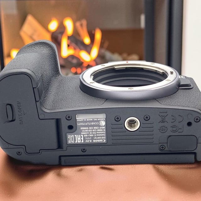 EOS R ボディ