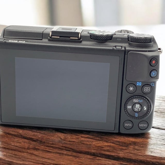 EOS M3 ボディ EVFキット "ブラック"