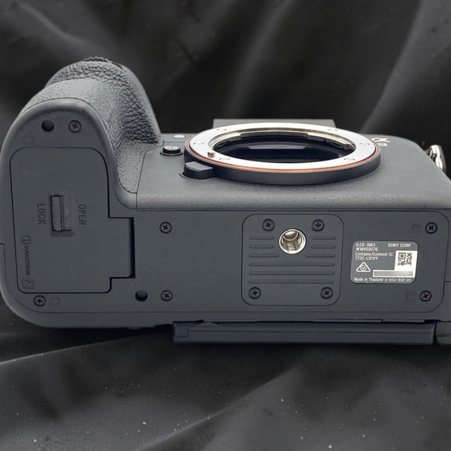 α9 III ILCE-9M3 ボディ