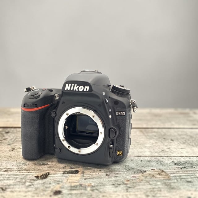 D750 ボディ