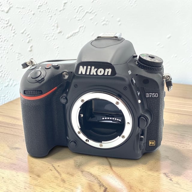 D750 ボディ