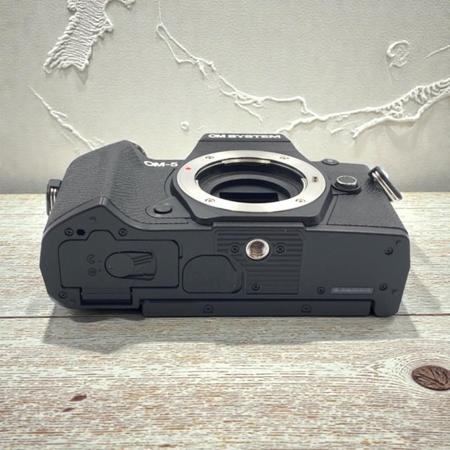 OM-5 ボディ