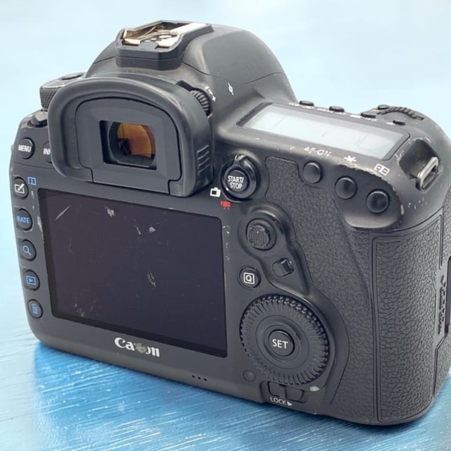 EOS 5D Mark IV ボディ