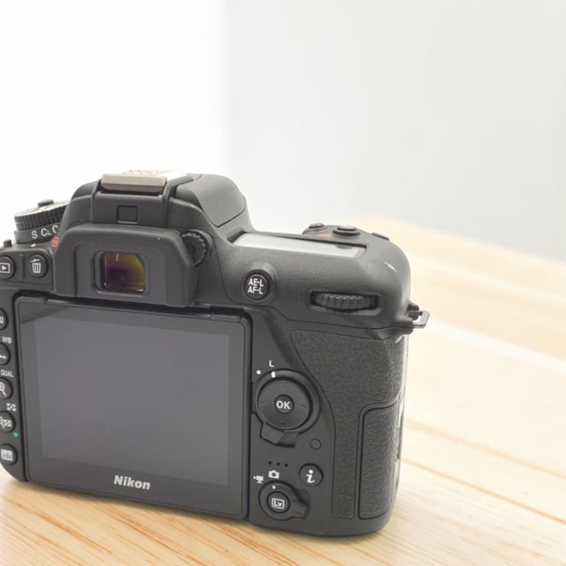 D7500 ボディ