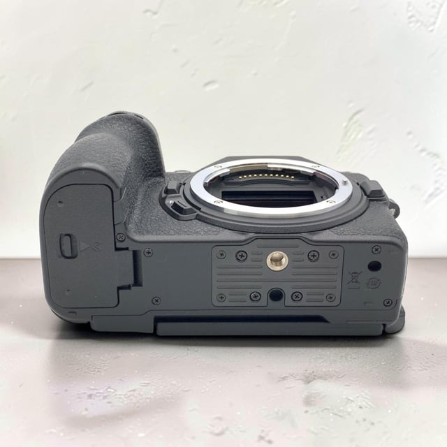 Z5II ボディ