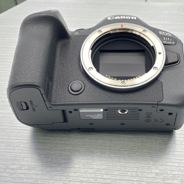 EOS R6 Mark II ボディ