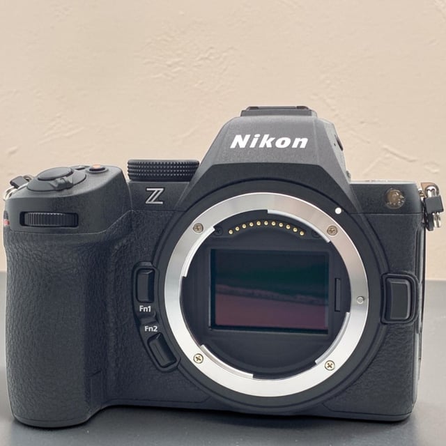 Z5II ボディ