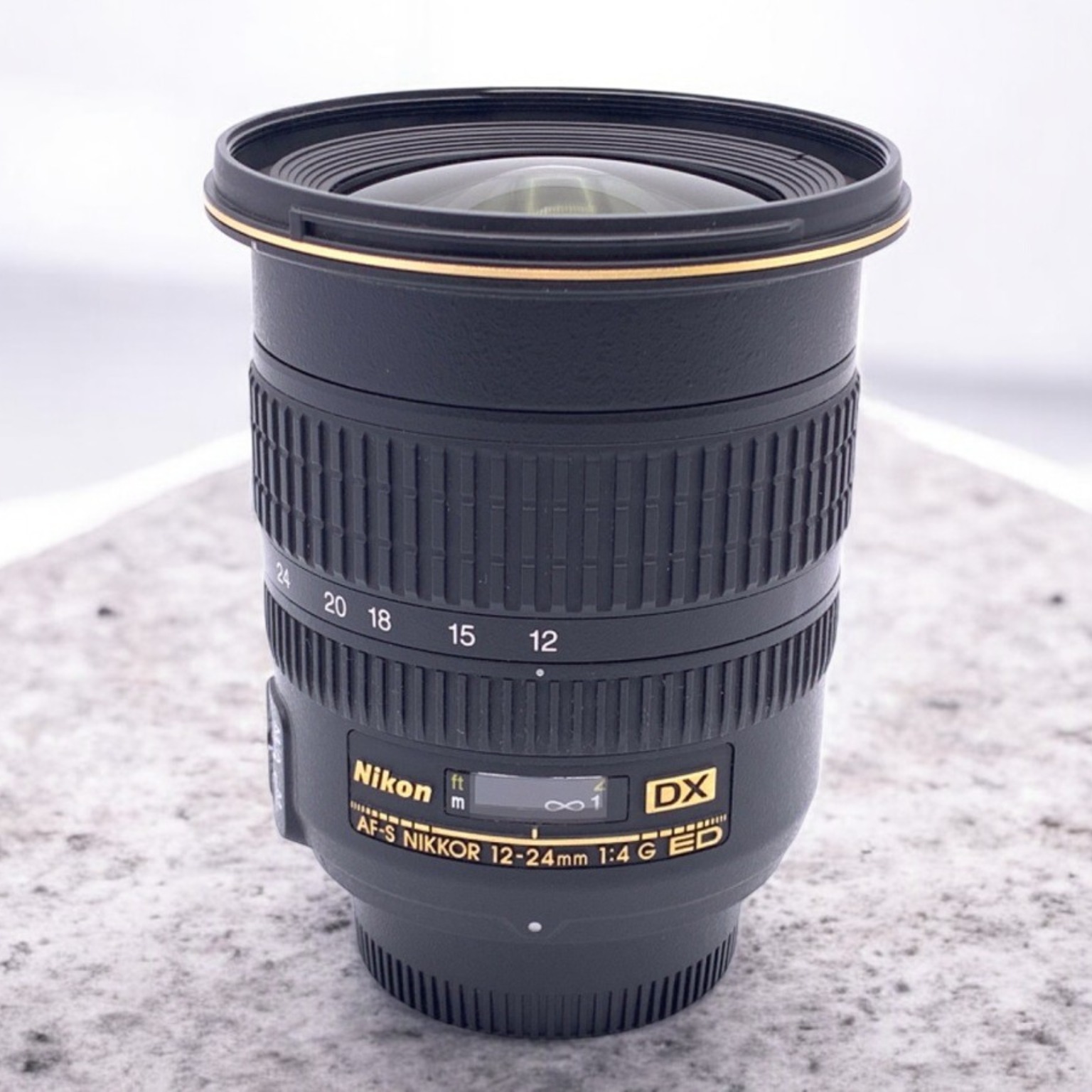 ニコン AF-S DX Zoom-Nikkor 12-24mm f/4G IF-EDの新品/中古の在庫一覧