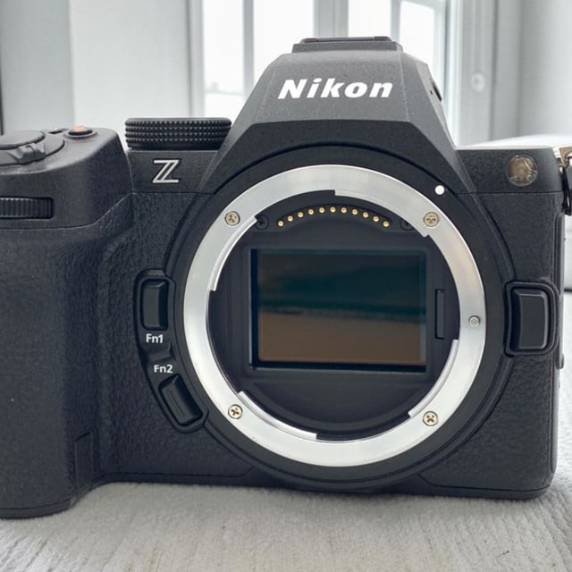 Z5II ボディ