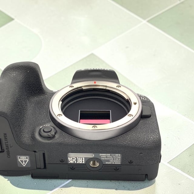 EOS R10 ボディ
