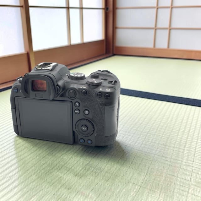 EOS R6 ボディ
