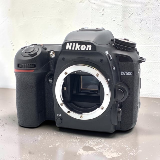 D7500 ボディ