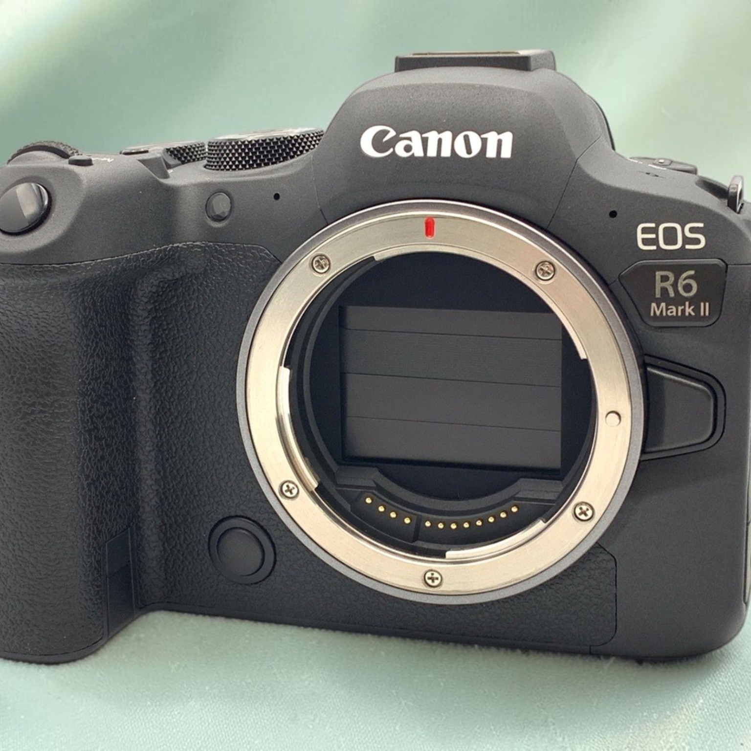 Canon EOS R6 Mark II ボディの新品/中古の在庫一覧 | みんなのカメラ