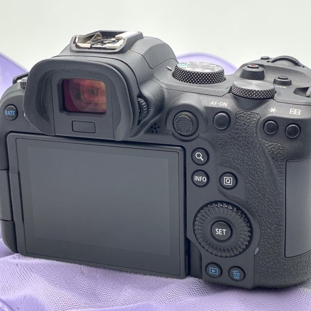 EOS R6 ボディ