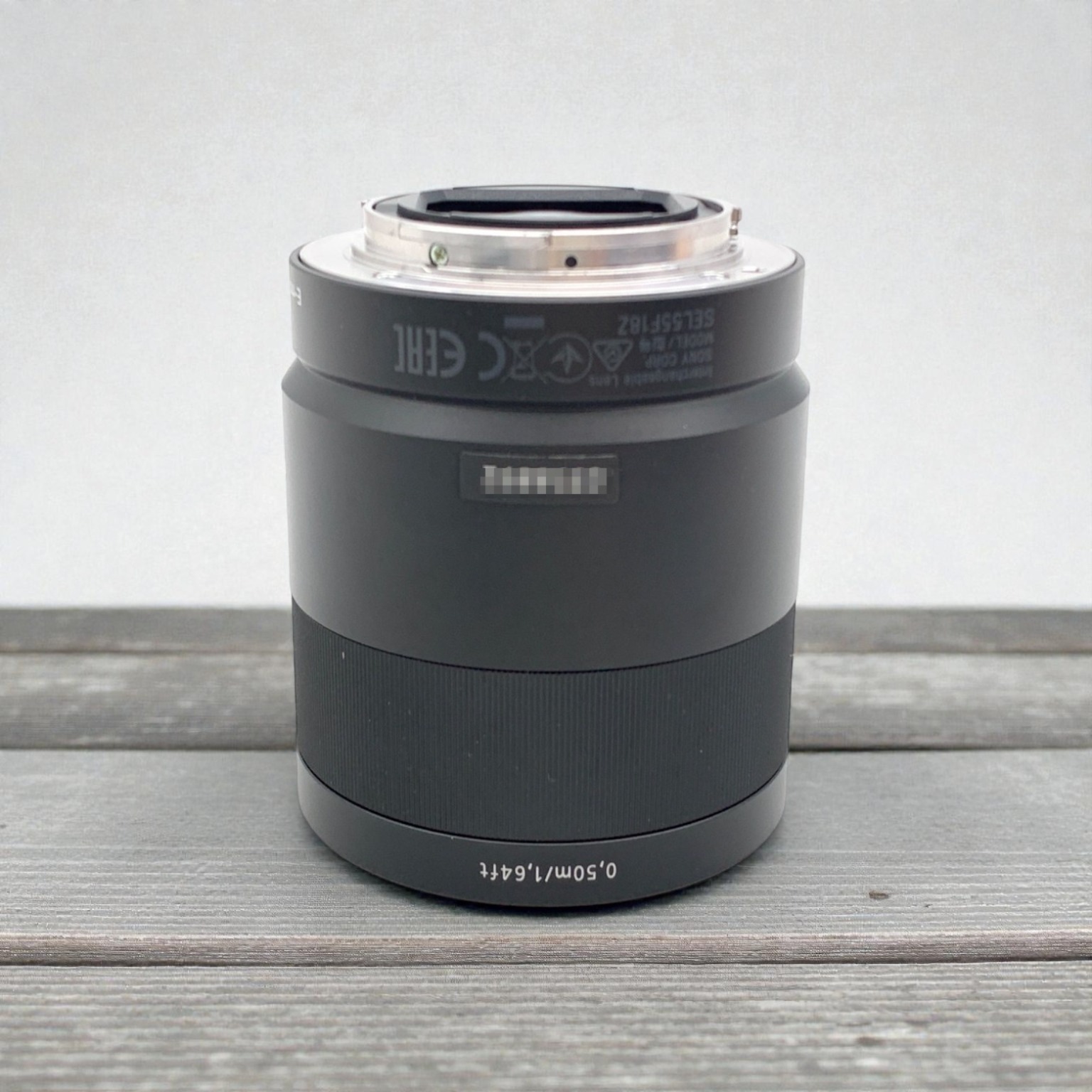 SONY Sonnar T* FE 55mm F1.8 ZAの中古 (美品)・¥58,110 | みんなのカメラ