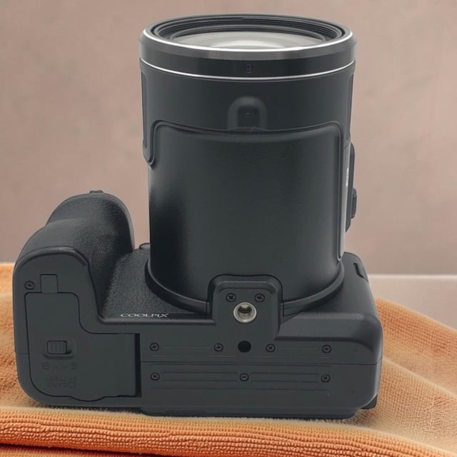 COOLPIX P950