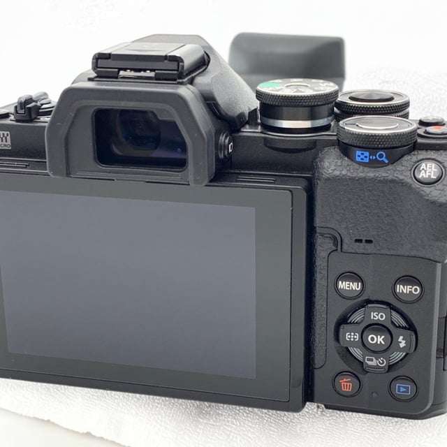 OM-D E-M10 Mark IV ボディ