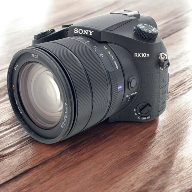 サイバーショット RX10 IV(DSC-RX10M4)