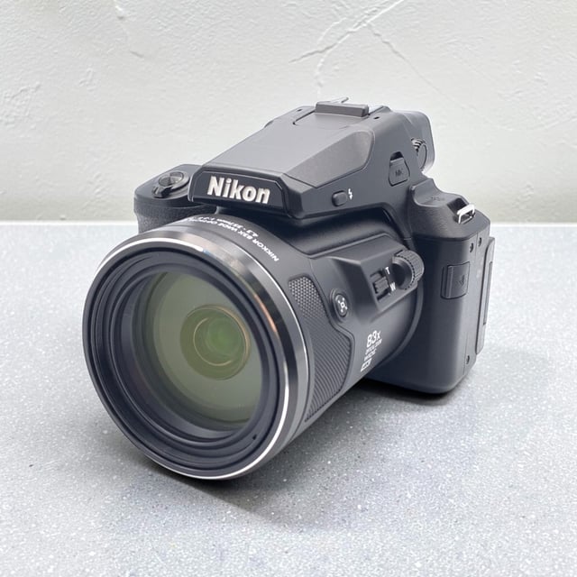 COOLPIX P950