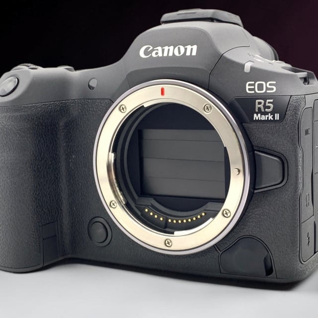 EOS R5 Mark II ボディ