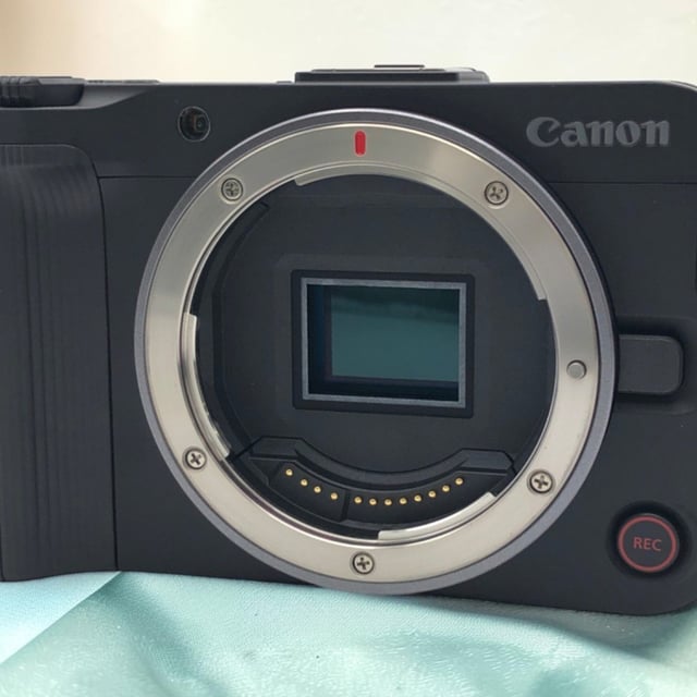 EOS R50 V ボディ