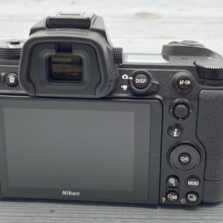 Z7II ボディ