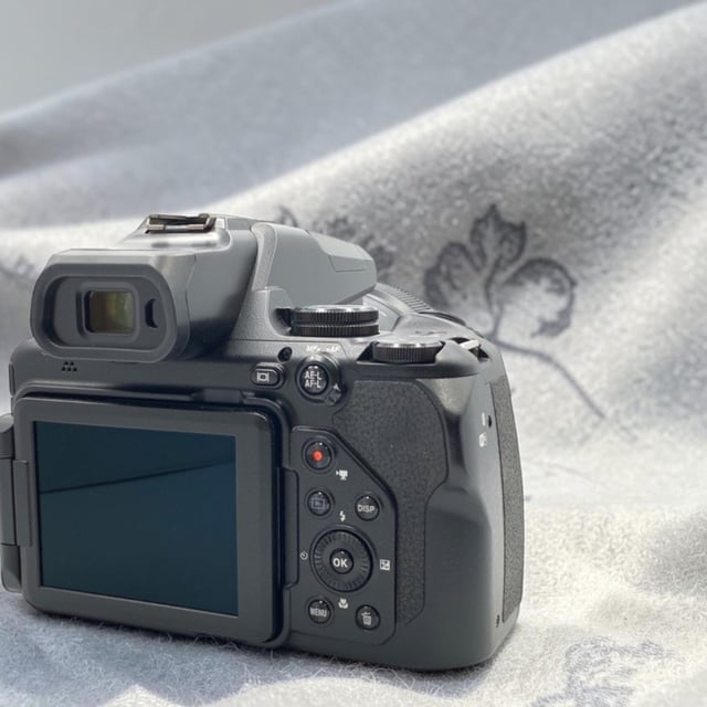 COOLPIX P1100