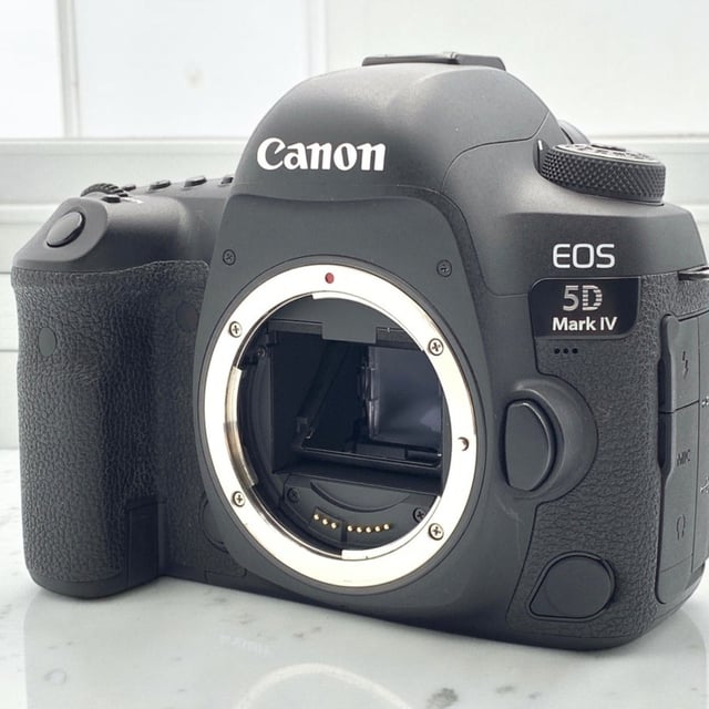 EOS 5D Mark IV ボディ