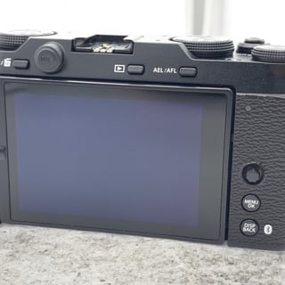 X-M5 ボディ "ブラック"