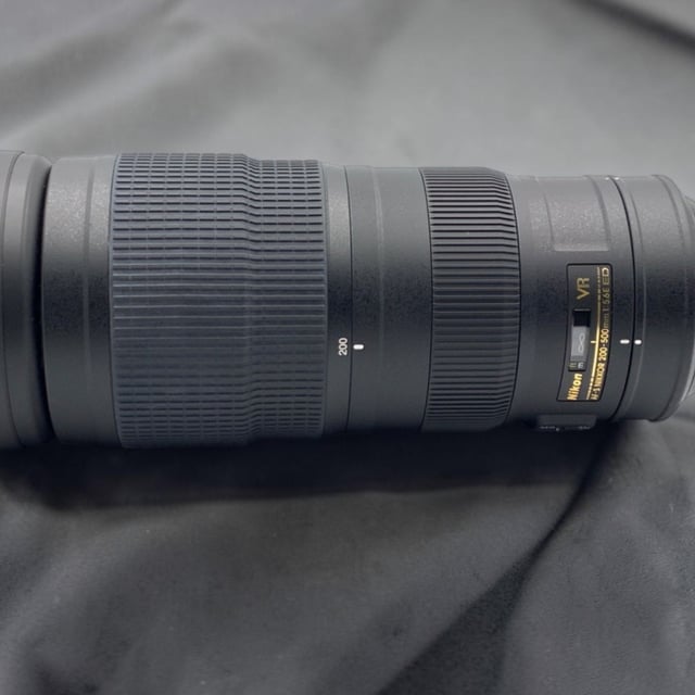 AF-S NIKKOR 200-500mm f/5.6E ED VR