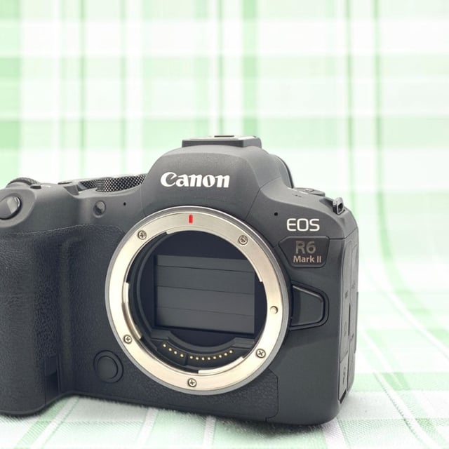 EOS R6 Mark II ボディ
