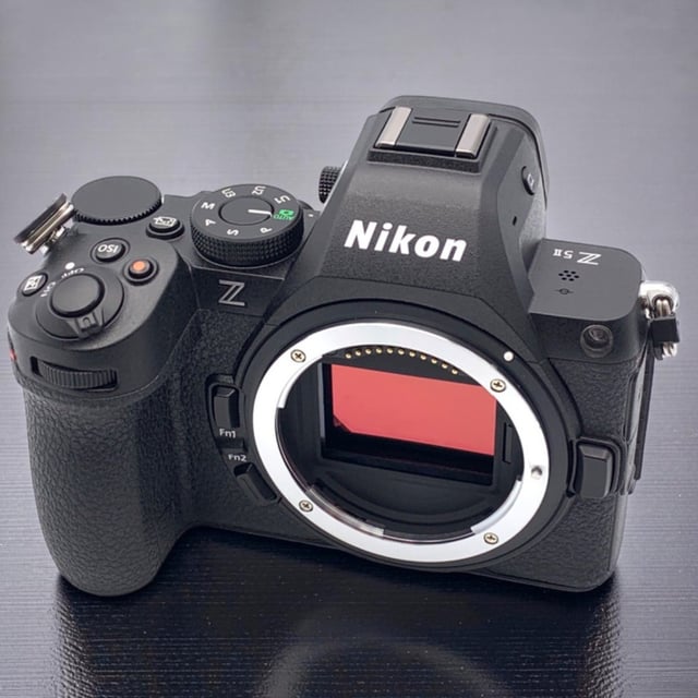 Z5II ボディ