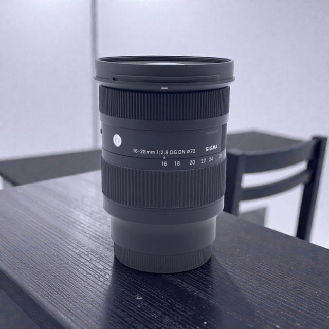 28-70mm F2.8 DG DN