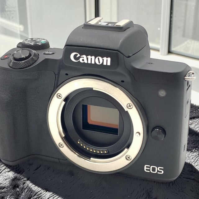EOS Kiss M ボディ