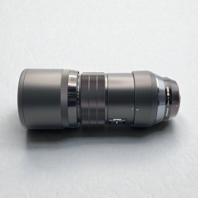 M.ZUIKO DIGITAL ED 300mm F4.0 IS PRO