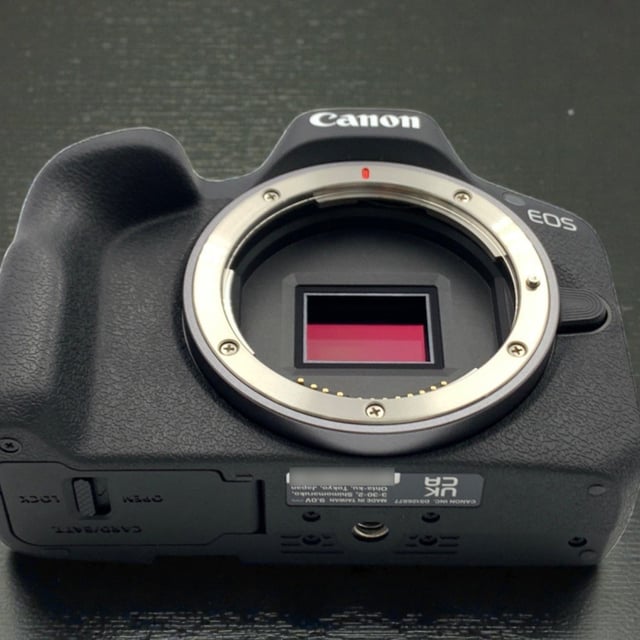 EOS R50 ボディ "ブラック"