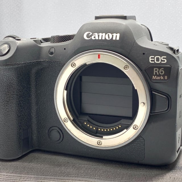 EOS R6 Mark II ボディ