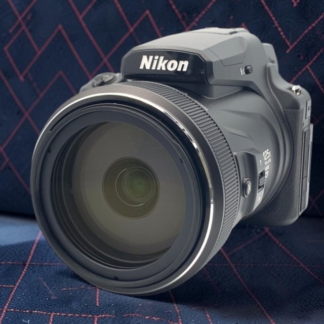COOLPIX P1100