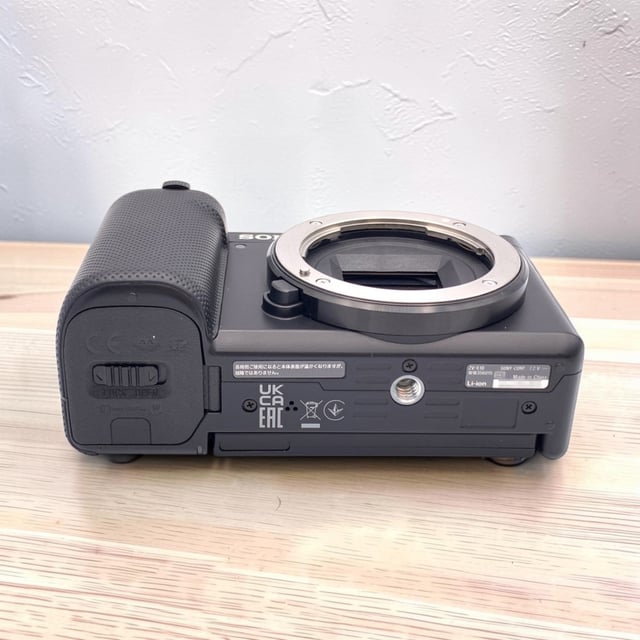 VLOGCAM ZV-E10 ボディ "ブラック"