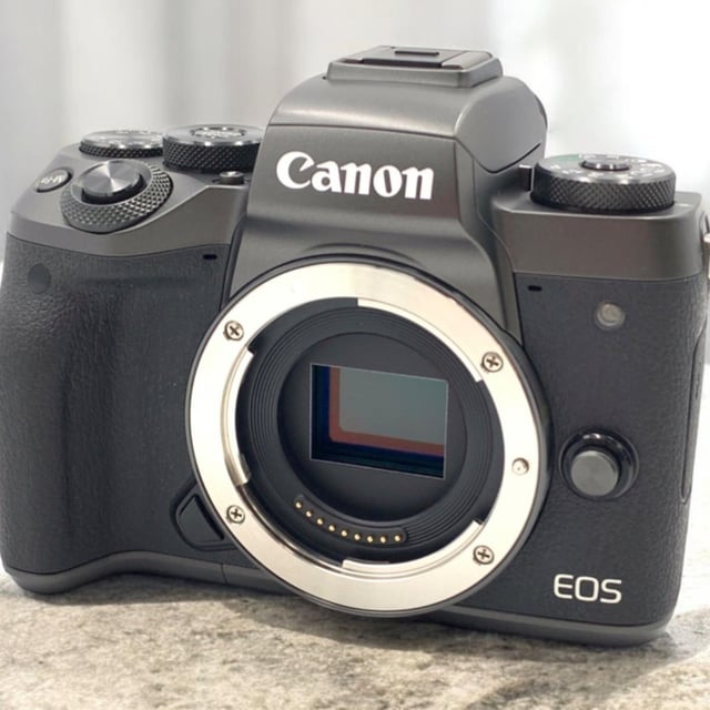 EOS M5 ボディ