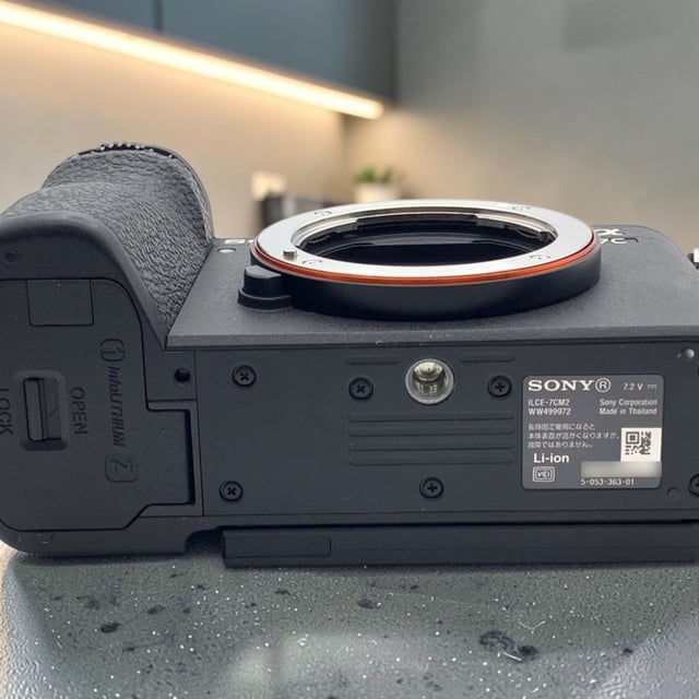 α7C II ILCE-7CM2 ボディ