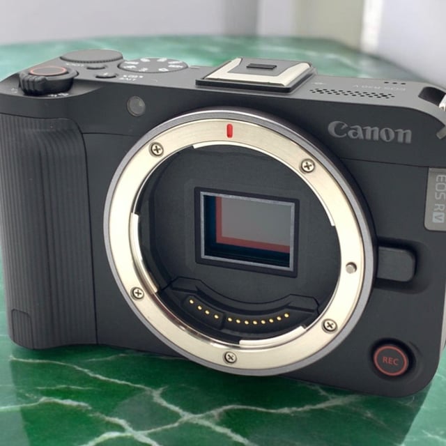 EOS R50 V ボディ