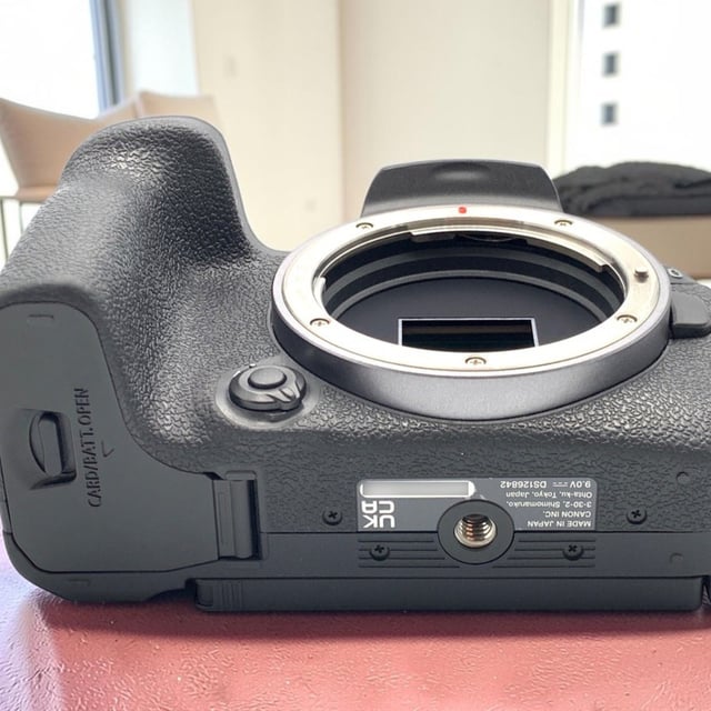EOS R10 ボディ