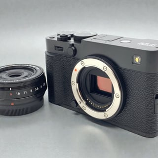 X-E5 XF23mm レンズキット "ブラック"