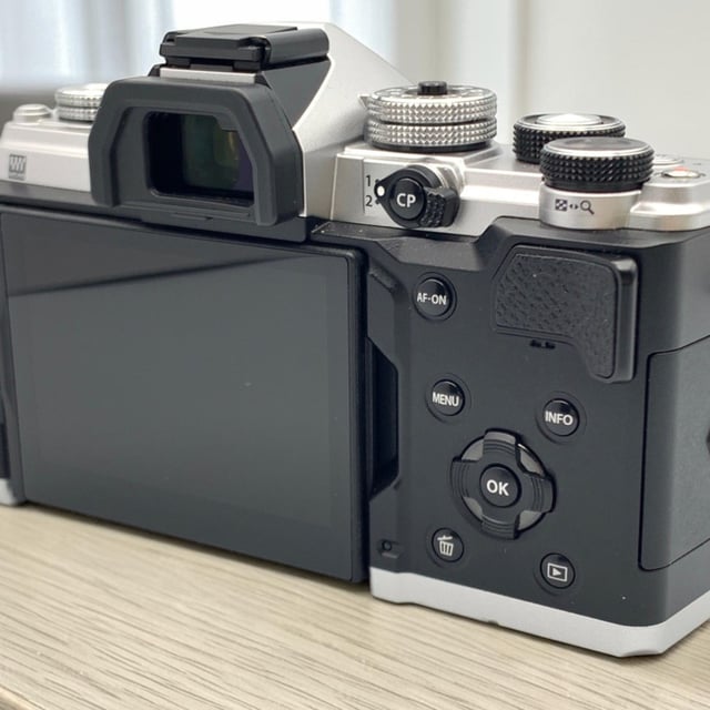 OM-3 ボディ