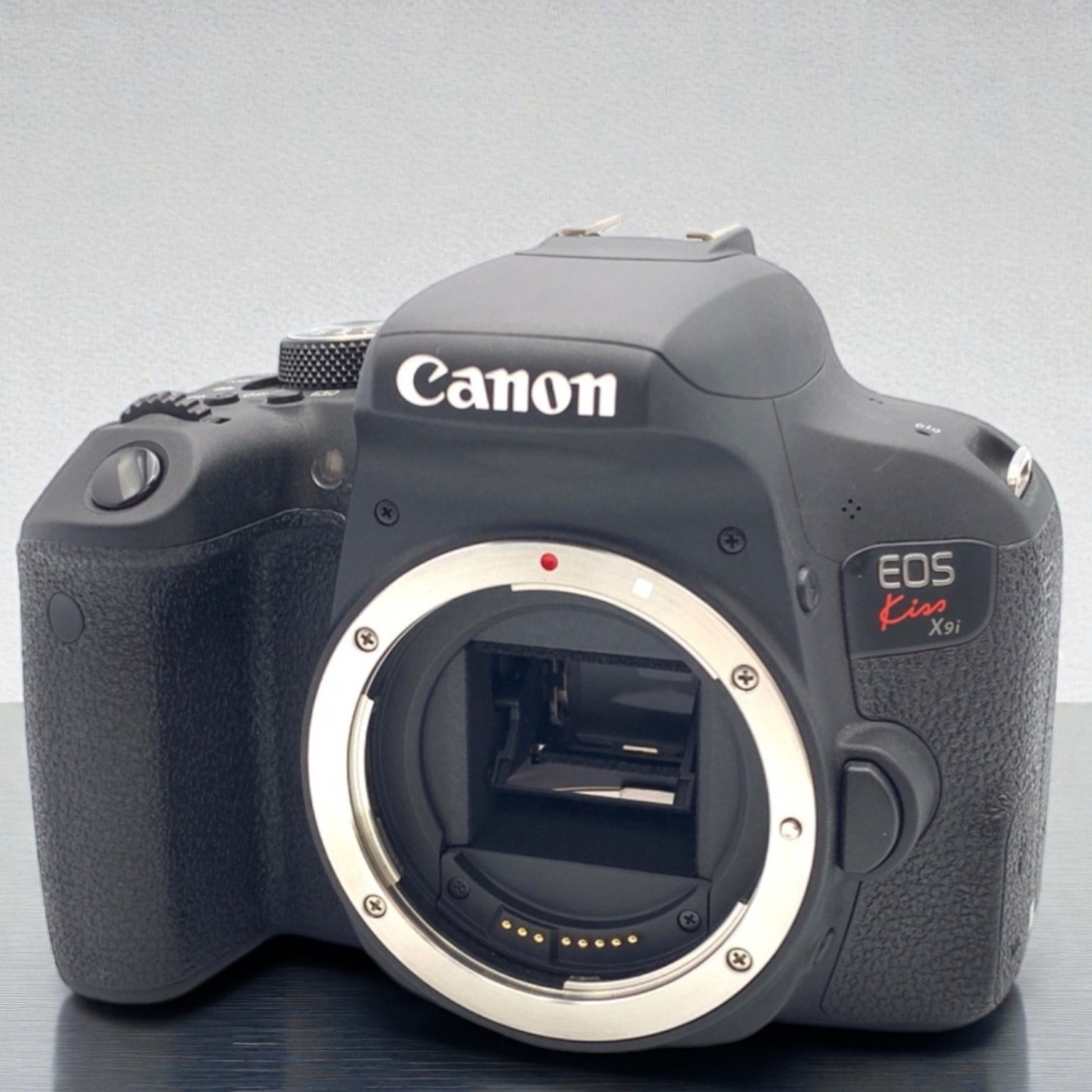 Canon EOS Kiss X9i ボディの中古 (美品)・¥46,110 by あやろ