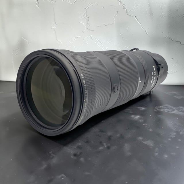 NIKKOR Z 180-600mm f/5.6-6.3 VR