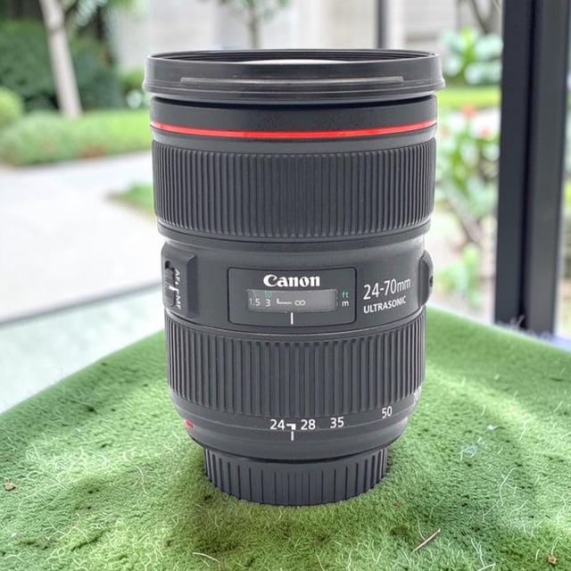 EF 24-70mm F2.8L II USM