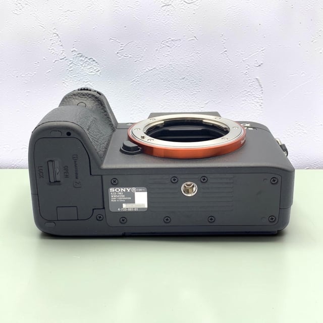 α7 III ILCE-7M3 ボディ